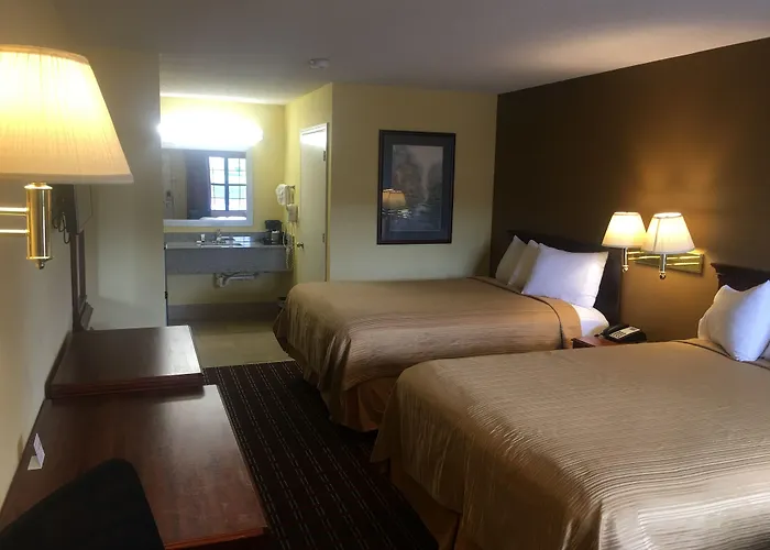 Loyalty Inn Hawkinsville